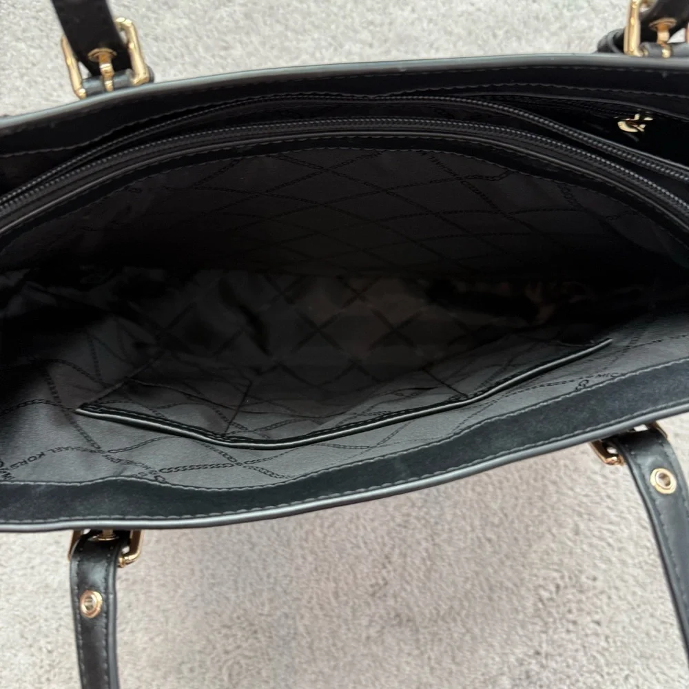 Michael Kors Voyager Large Signature Logo Tote Bag- Black and Brown - Picture 10 of 15